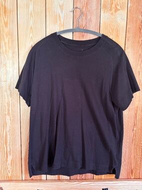 Everlane Light black Tee